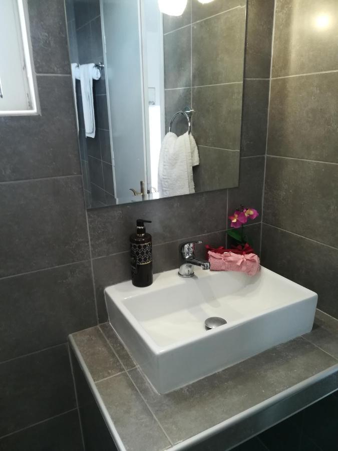 Stonegarden Apartament *